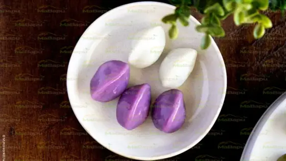 Half-Moon Songpyeon Rice Cakes with Sesame &amp; Honey – Authentic Chuseok Delight