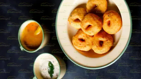 Crispy South Indian Medu Vada – Golden Lentil Fritters