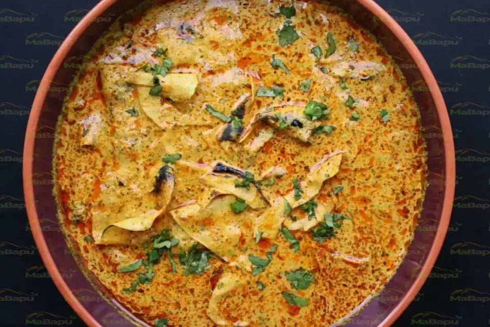 Rajasthani Papad ki Sabji (Healthy Roasted Papad Curry)