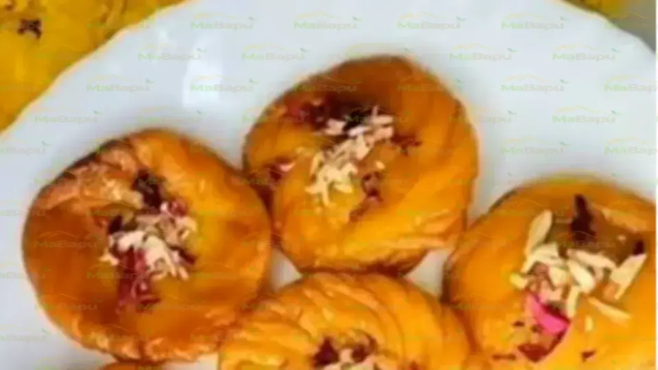 Crispy Sweet Karwa Chauth Mathri (मीठी मठरी): Authentic Ghee-Fried Whole Wheat Delight