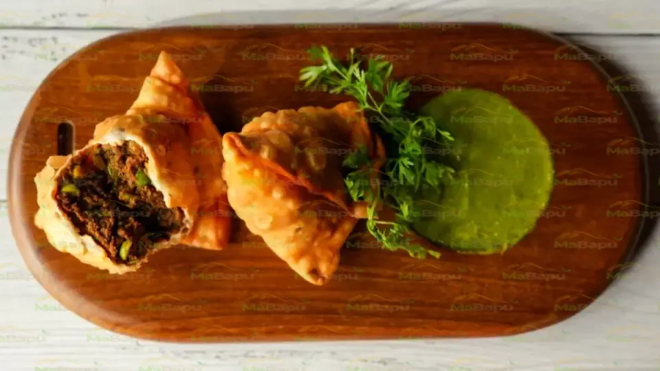 Crispy Air Fryer Punjabi Samosa with Mint Chutney – Guilt‑Free Golden Delight